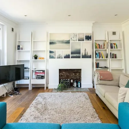 Fantastic 3 Bedroom Flat West Hampstead London Exterior foto