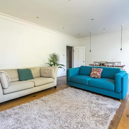 Fantastic 3 Bedroom Flat West Hampstead London Exterior foto